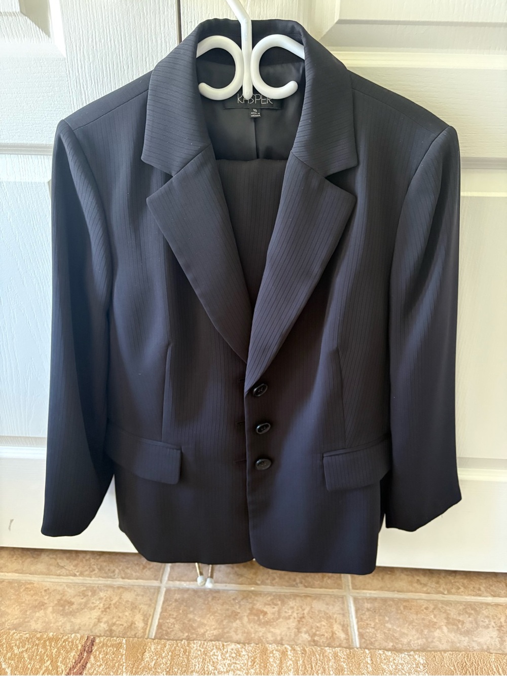 Kasper ladies Black Pinstripe Blazer & pants
